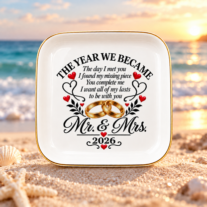 Personalized Mr. & Mrs. Wedding Anniversary Jewelry Dish