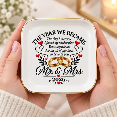 Personalized Mr. & Mrs. Wedding Anniversary Jewelry Dish